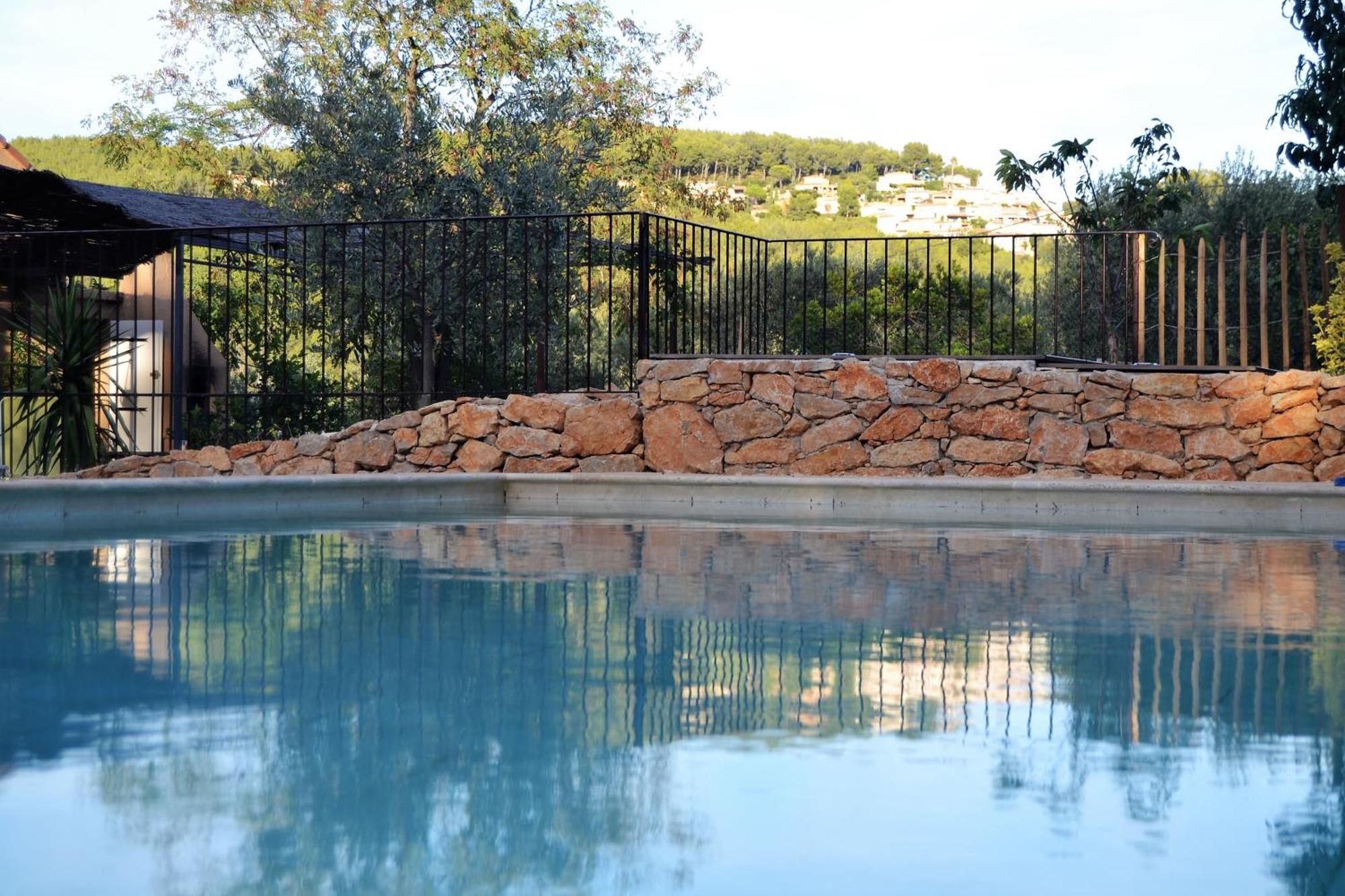 Les Pieds Tanqués - Bed&Breakfast-Spa Saint-Cyr-sur-Mer Exterior foto